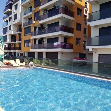 Sophia Lake View Suite مامايا المظهر الخارجي الصورة