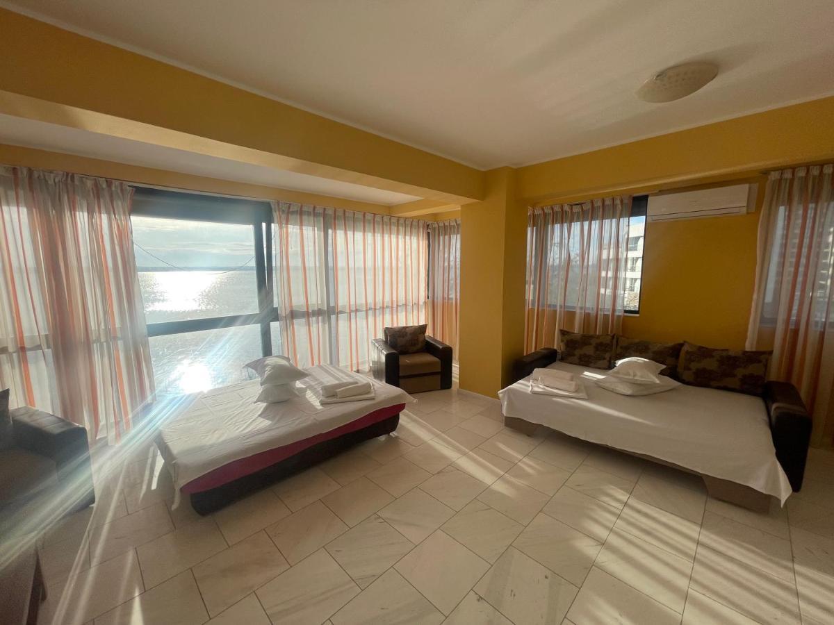 Sophia Lake View Suite مامايا المظهر الخارجي الصورة