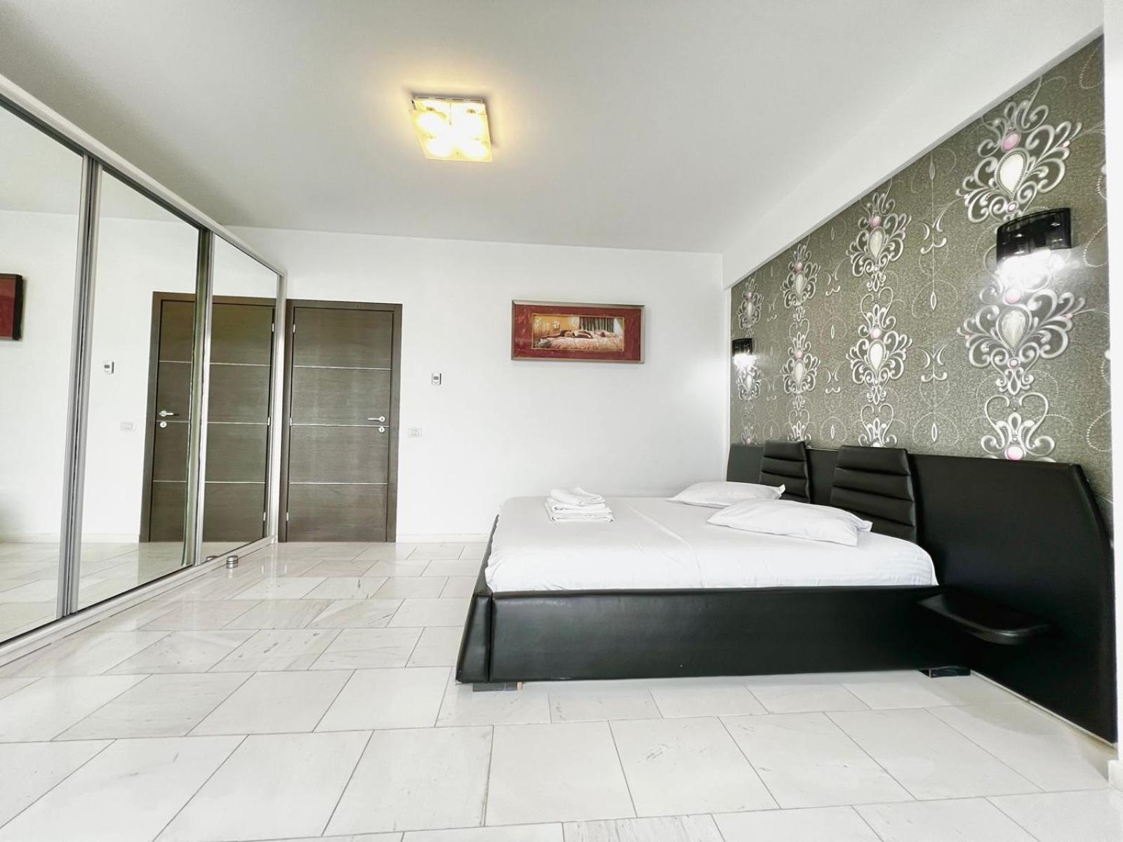 Sophia Lake View Suite مامايا المظهر الخارجي الصورة