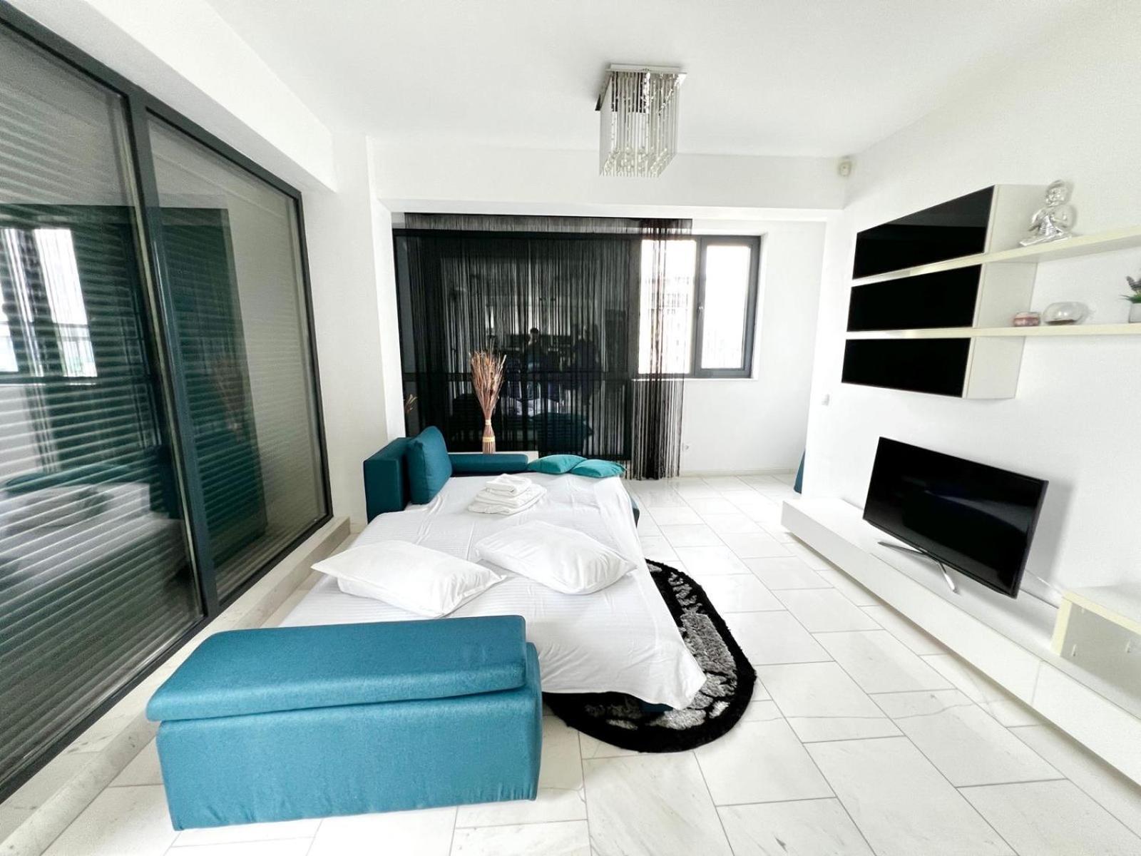 Sophia Lake View Suite مامايا المظهر الخارجي الصورة