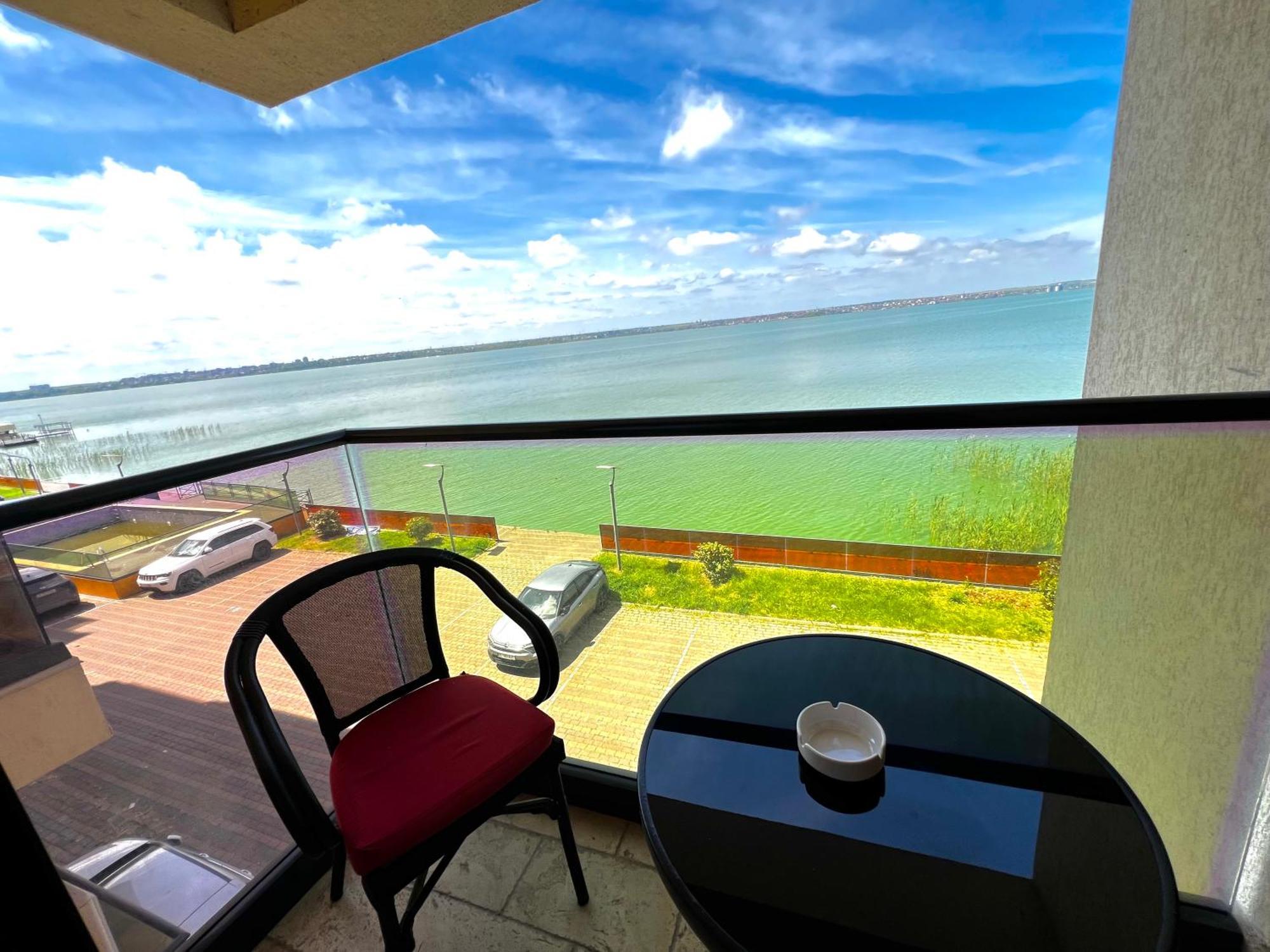 Sophia Lake View Suite مامايا المظهر الخارجي الصورة